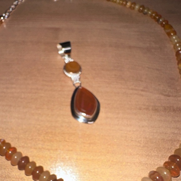 Amber and Sterling silver beaded necklace with matching pendant by Jay King - Picture 5 of 12
